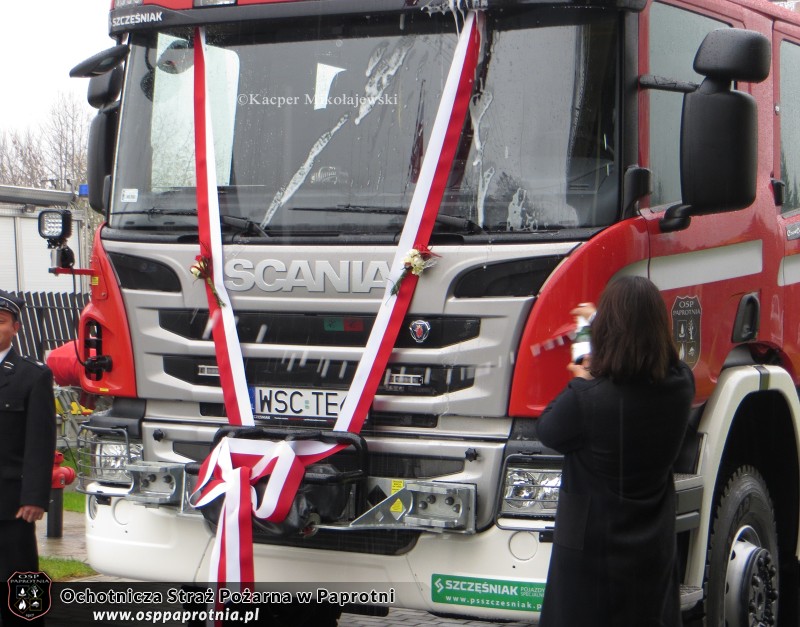  PRZEKAZANIE NOWEGO SAMOCHODU MARKI SCANIA ·