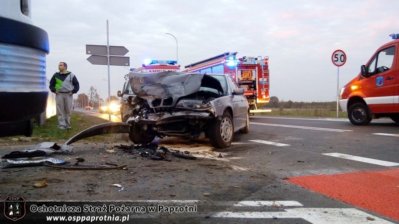 Wypadek na drodze Paprotnia Kampinos