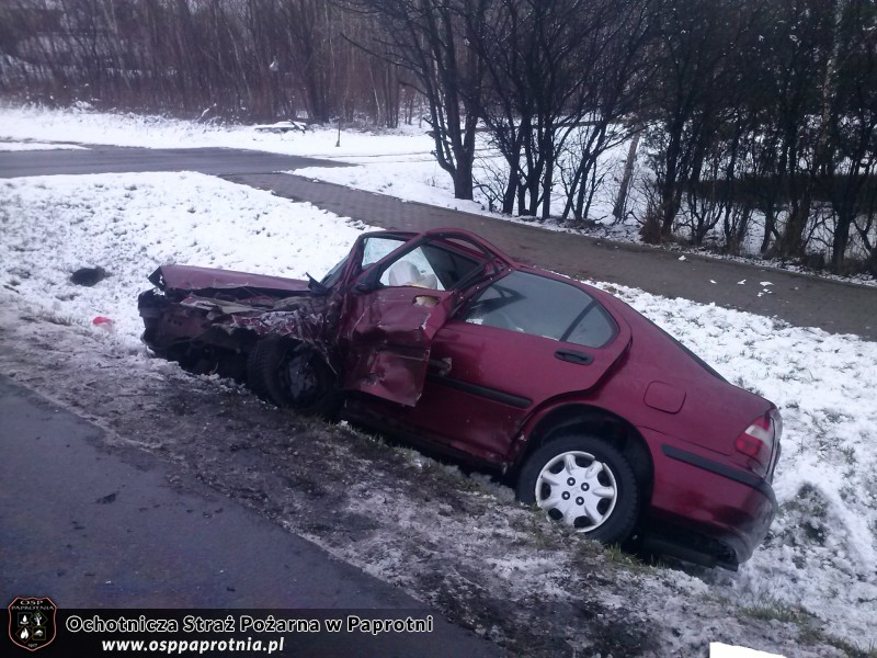 Wypadek drogowy na trasie E 92 w Serokach