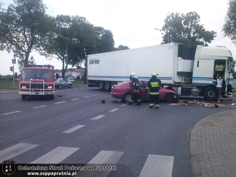 Kolizja  na skrzyżowaniu w Topołowie 