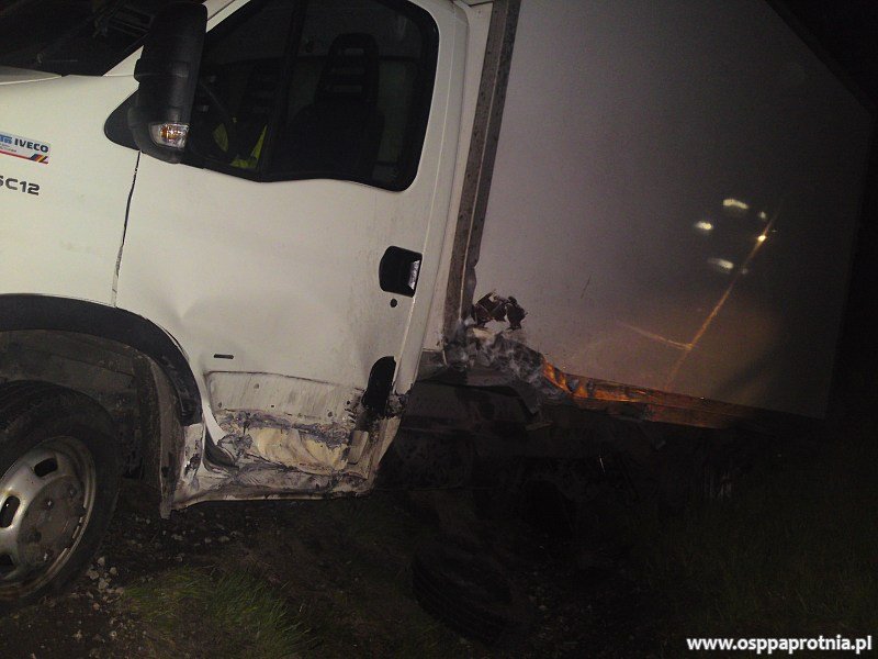 Wypadek drogowy w Paprotni