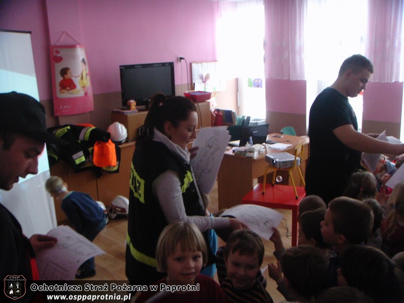 OSP Paprotnia w przedszkolu integracyjnym