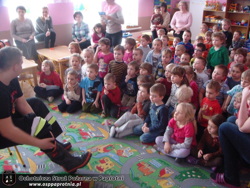 OSP Paprotnia w przedszkolu integracyjnym