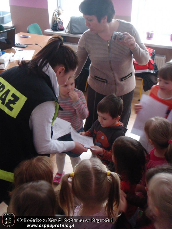 OSP Paprotnia w przedszkolu integracyjnym