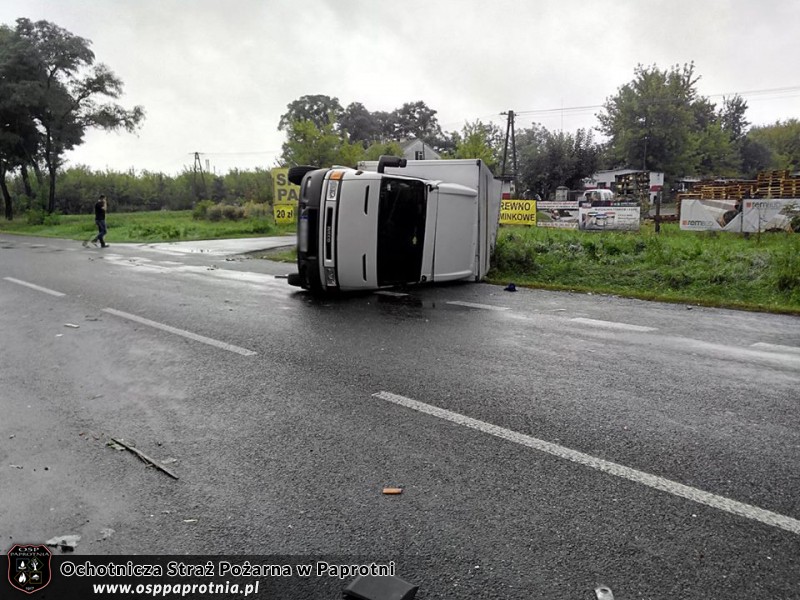 Wypadek drogowy w Chrzczanach