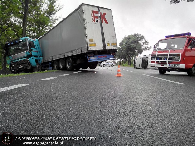 Wypadek drogowy w Chrzczanach