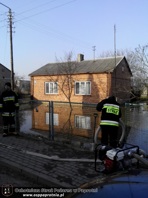 Pompowanie wody w Elżbietowie